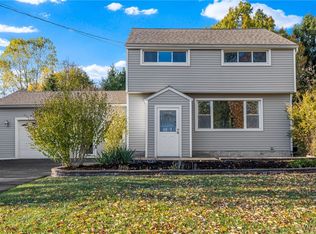991 S Brookside Dr, Lewiston, NY