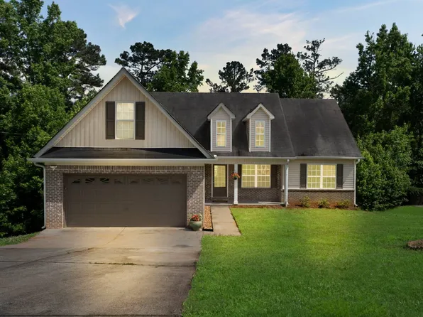 413 W Wind Dr, Villa Rica, GA 30180