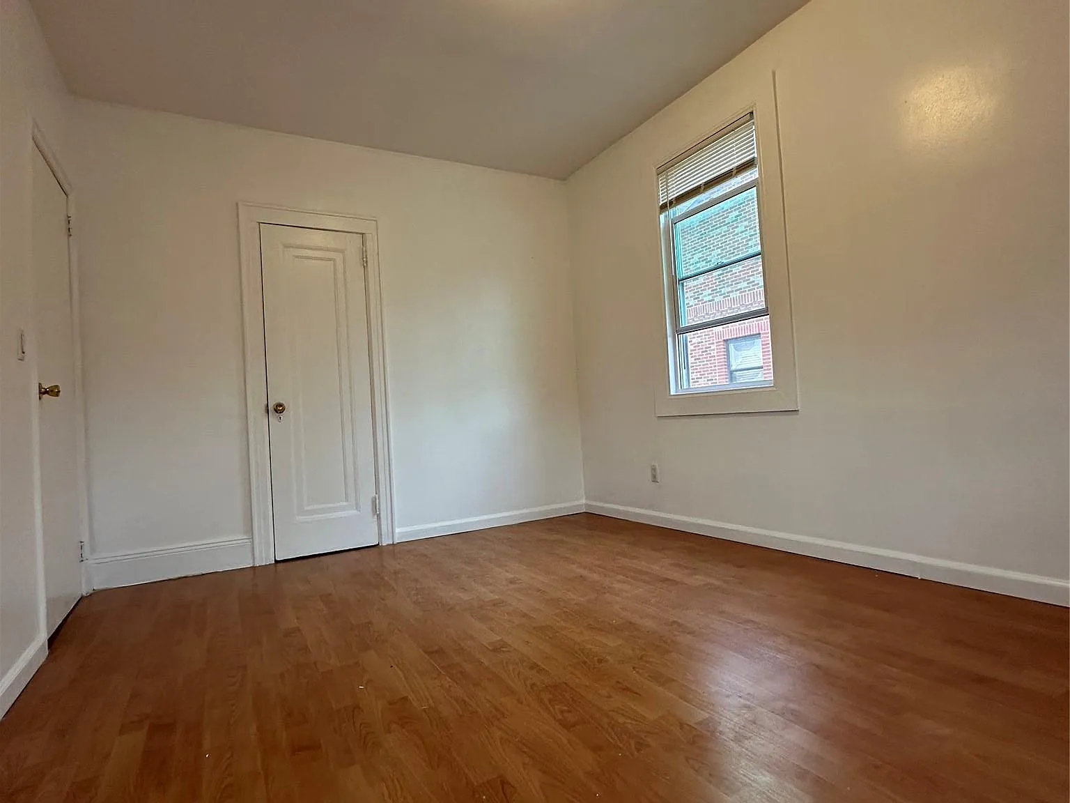 3 bed, 2.0 bath, 1820 sqft, $2,550 — Photo 1