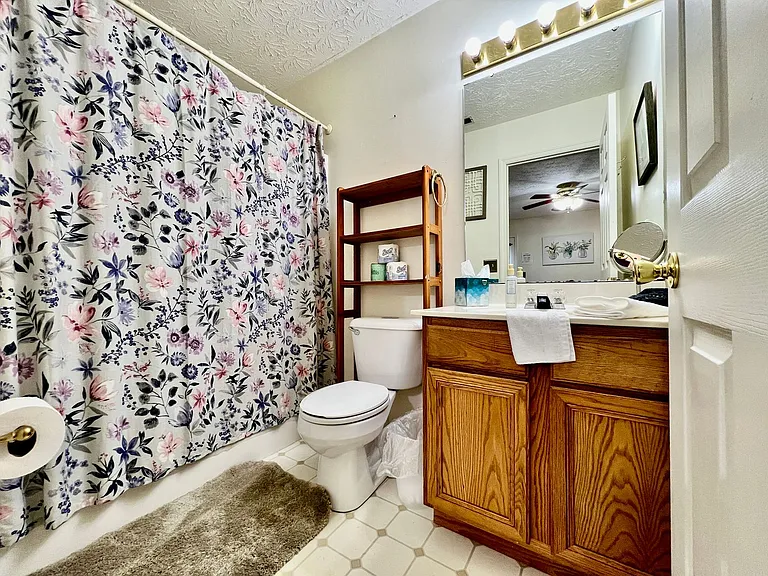 242 Overbrook Dr — Photo 19