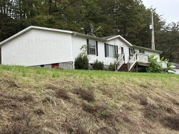 100 Litteral Fork Rd, Salyersville, KY 41465