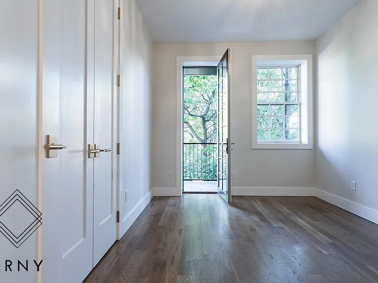 543 Marcy Ave #3L — Photo 10