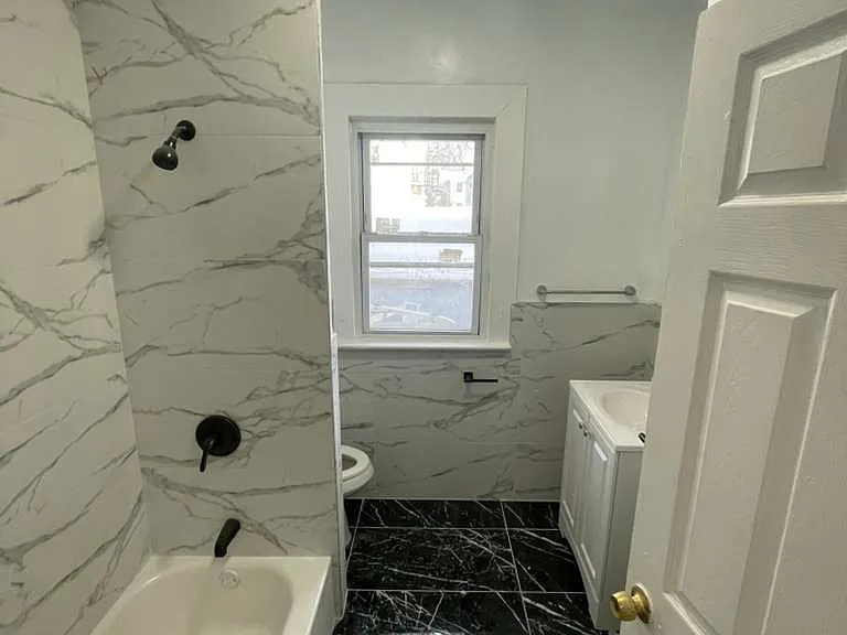 47 N 16th St #1A — Photo 5