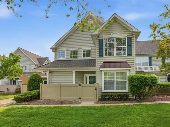 1303 Buoy Ct, Suffolk, VA 23435