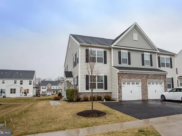 271 Hillstone Cir, Souderton, PA 18964