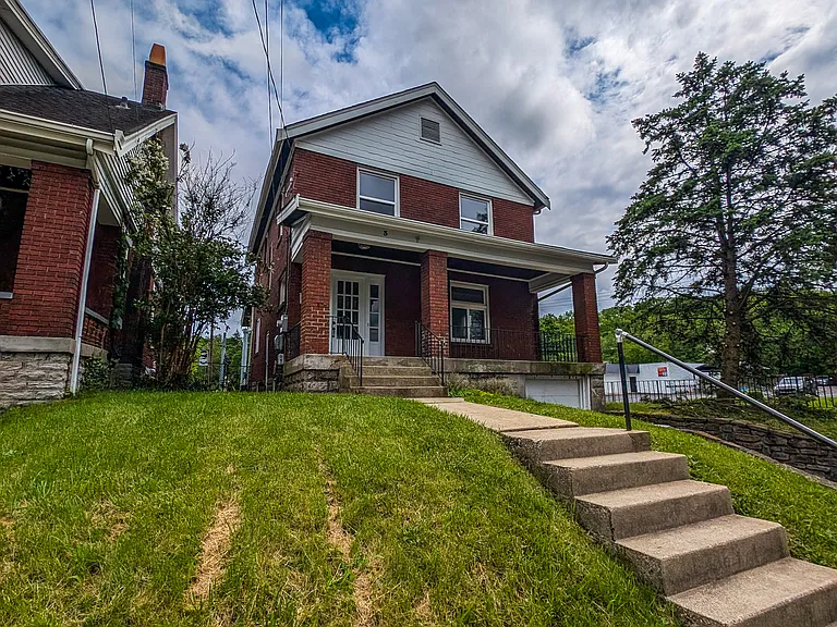 3 Levassor Pl — Photo 33