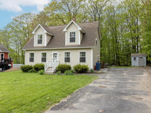 90 Farragut Street, Portland, ME 04103