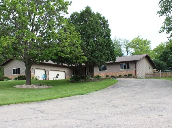 5959 Cherokee Valley Pass, Waunakee, WI 53597