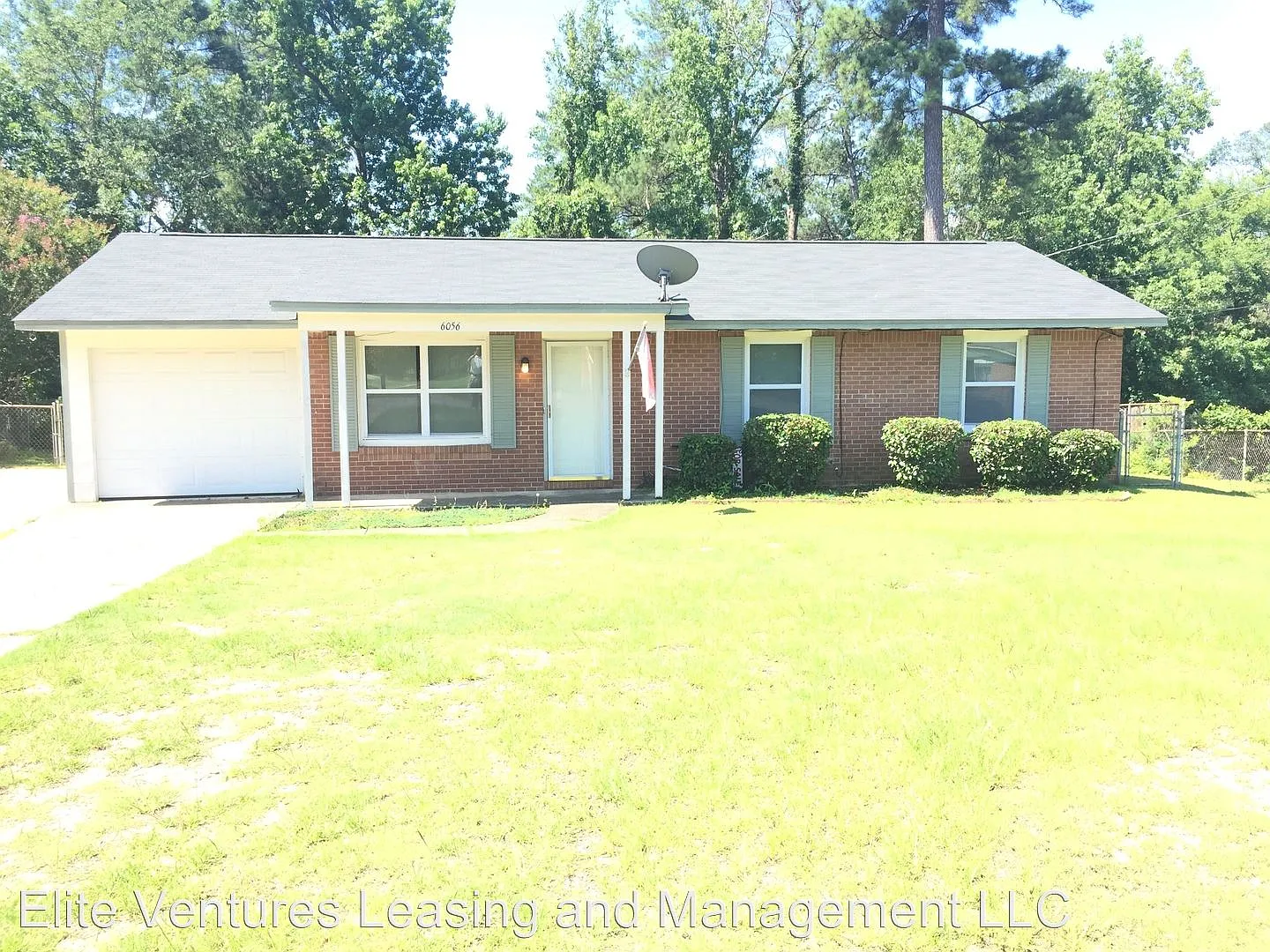 6056 Luna Dr photo 1