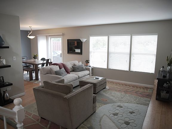 5th image of 608 Winchester Ln