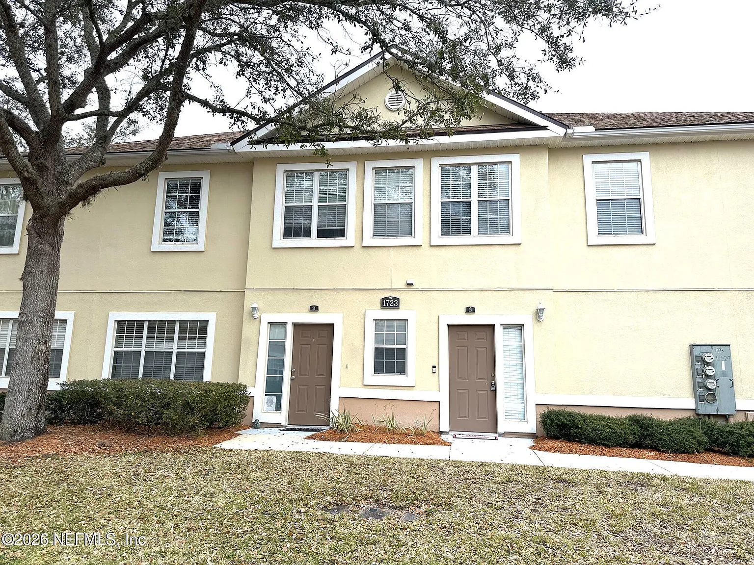 2 bed, 2.0 bath, 1200 sqft, $1,550 — Photo 2