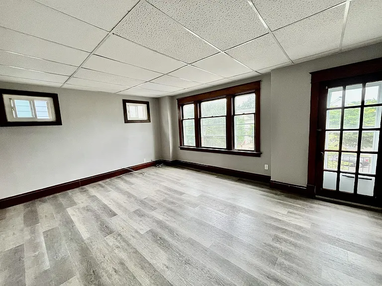 122 Lincoln Blvd — Photo 11