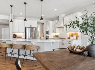 17218 Dimension Ave, Lakeville, MN 55044