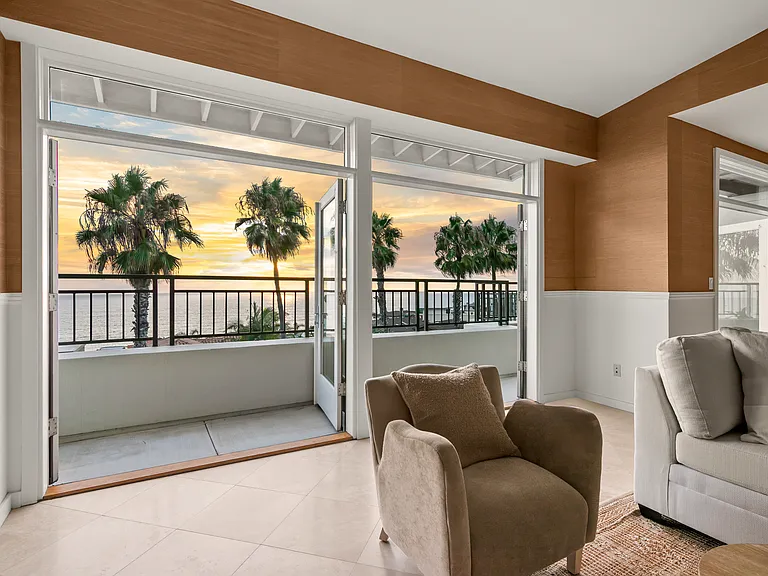 5430 La Jolla Blvd #C302 — Photo 3