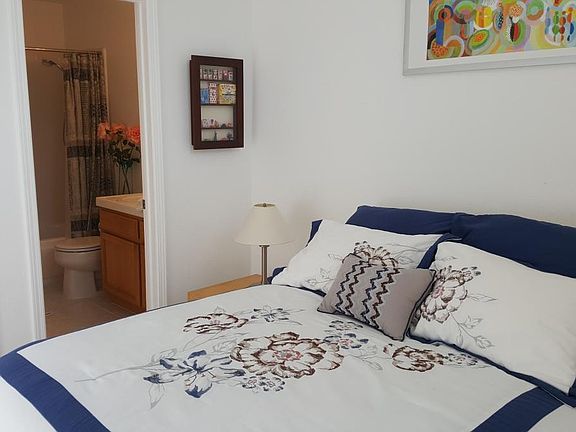 Second bedroom