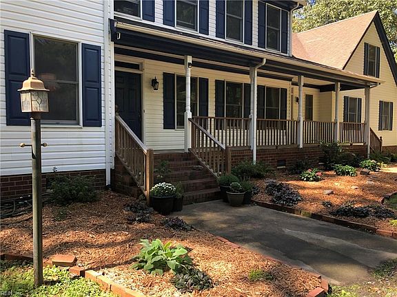 2nd image of 613 Ravenwoods Dr