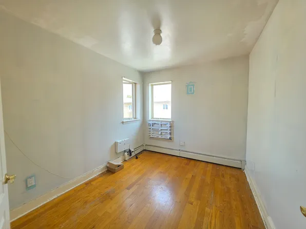 57 Bay 31st Street image 5 of 10