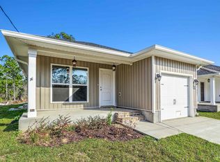 2950 N 10th Ave, Milton, FL 32583