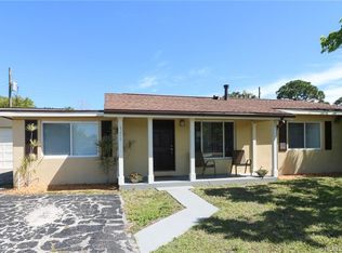 8209 SE Camellia Dr, Hobe Sound, FL 33455