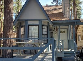 932 E Country Club Blvd, Big Bear City, CA 92314