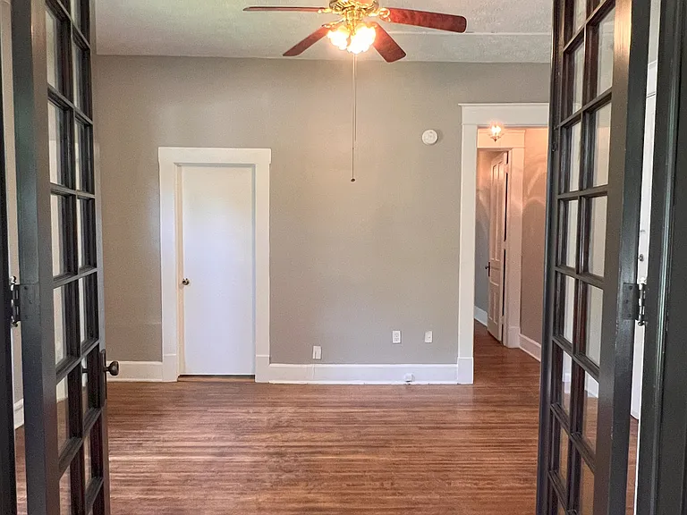 609 Woodruff Place Middle Dr #1 — Photo 3