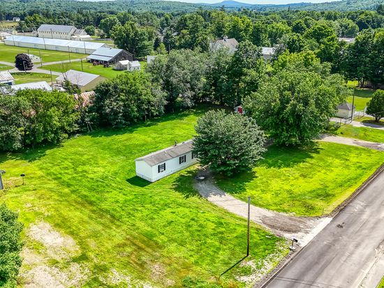175-179 Maple Avenue, Farmington, ME 04938