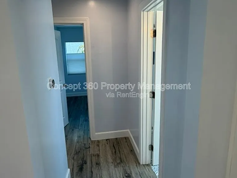 2287 Belmont Ave — Photo 17