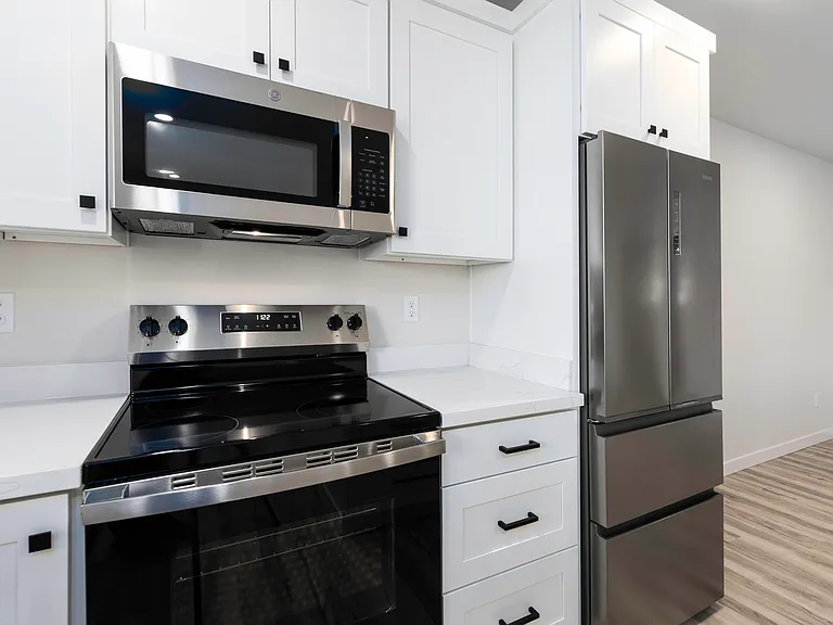 6728 S Madison St #C — Photo 10