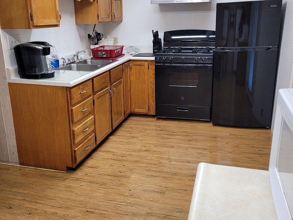 1st image of 311 Alba Seeley St APT 1
