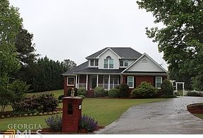 1st image of 1106 Brookfield Dr SE