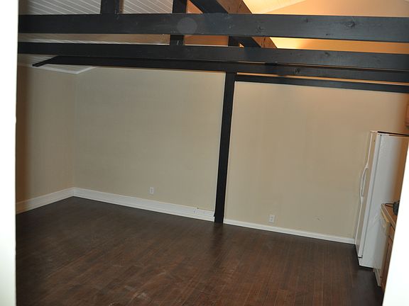 2nd image of 1193 Grant St #2