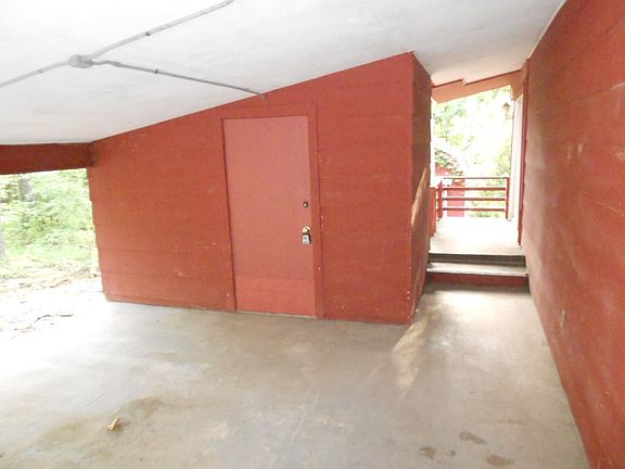 4th image of 3 Mildenhall Dr