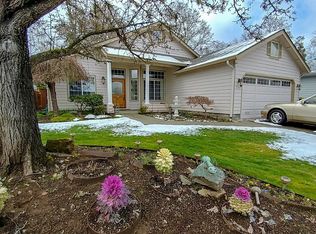 1174 Osprey Dr, Grants Pass, OR