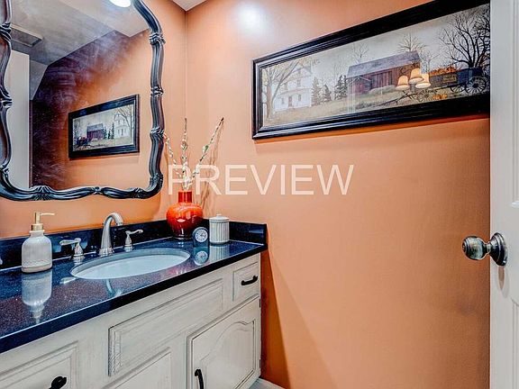 4th image of 4103 Mason Woods Ln