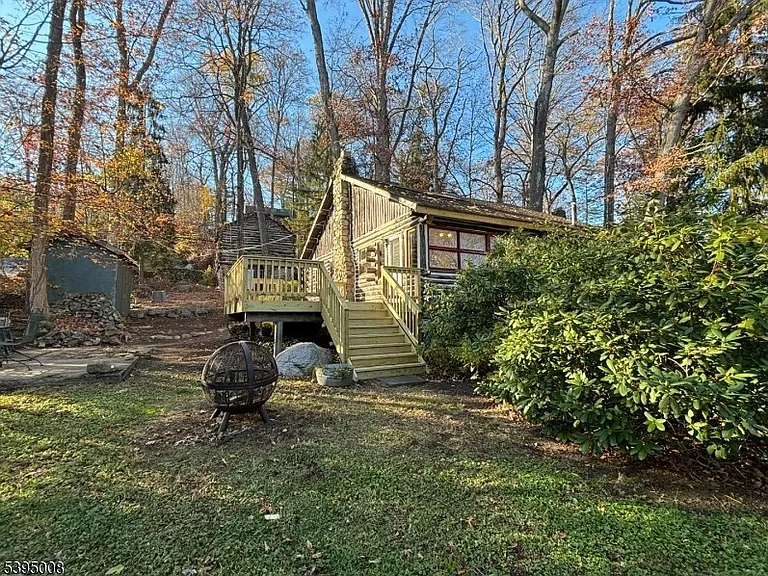 251 Cupsaw Dr — Photo 24