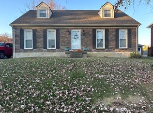 2217 Alice Kay Dr, Louisville, KY 40214