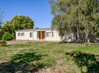 23900 Gap Rd, Harrisburg, OR 97446