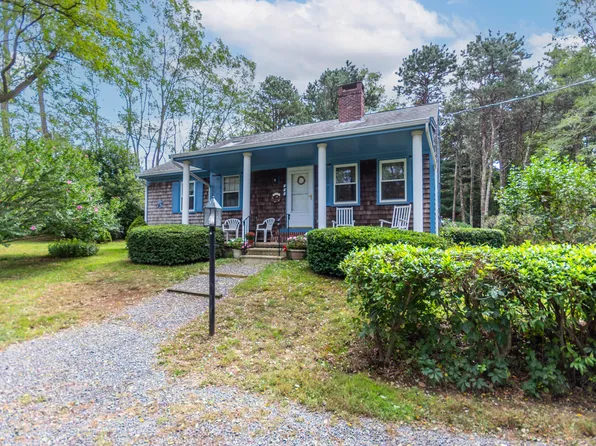 599 Old Falmouth Road, Marstons Mills, MA 02648