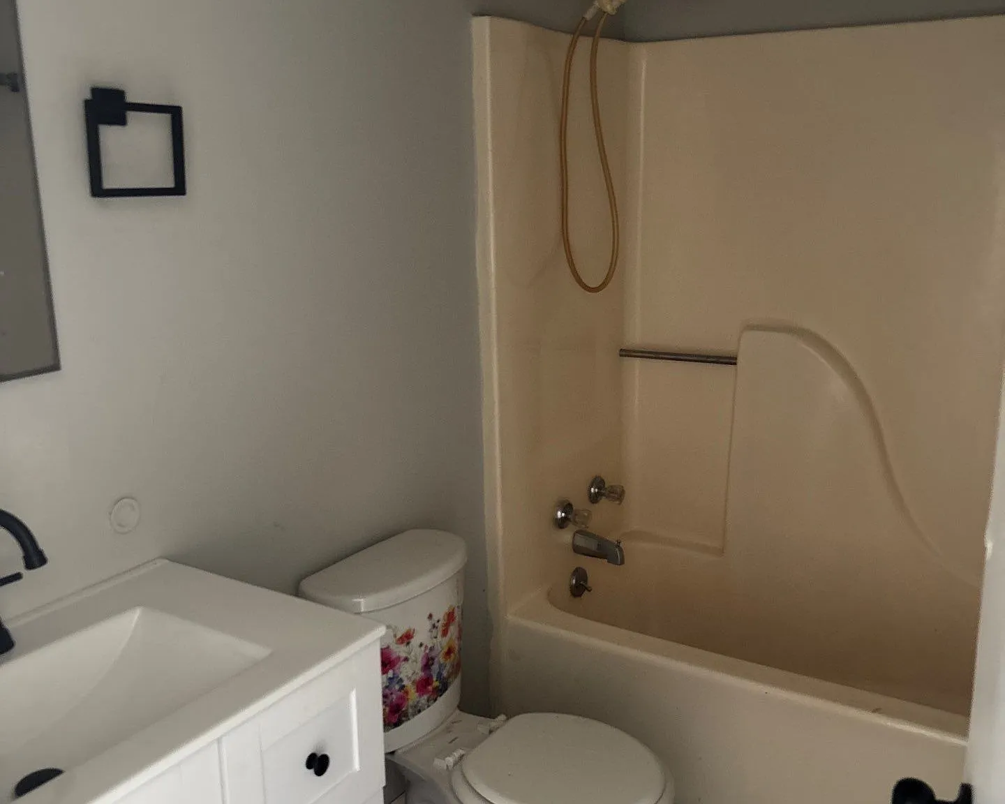 44 W Cooper St Brownsville - Unit 1 — Photo 2