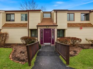 51 Jefferson Oval #D, Yorktown Heights, NY