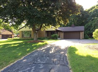 2830 Plainfield Ave NE, Grand Rapids, MI 49505