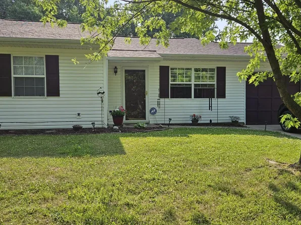 6328 Old Mill Dr, Indianapolis, IN 46221
