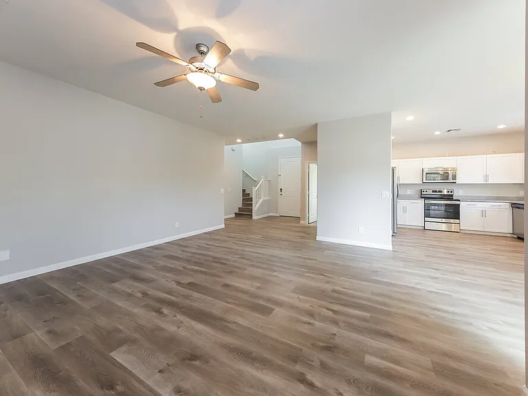 1807 W Minton St — Photo 6