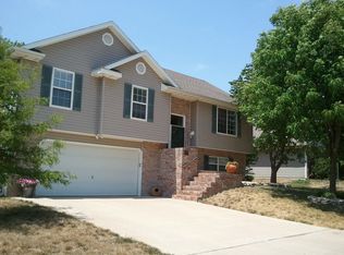 2409 Umc Dr, Columbia, MO 65201