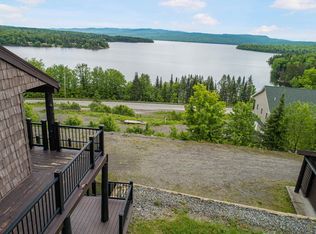 32 Maple Mountain Rd, Pittsburg, NH 03592