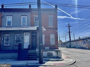 950 Pine St, Camden, NJ 08103