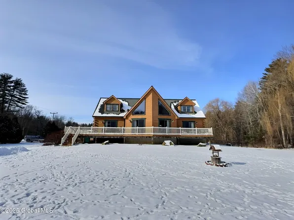 7 Elmore Robinson Road, Mechanicville, NY 12118