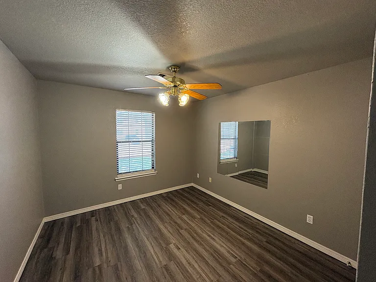3003 SW 28th Ave #B — Photo 7