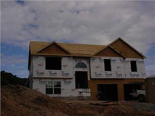 2nd image of 88 Oak Grove Rd