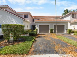 3818 San Simeon Cir, Fort Lauderdale, FL 33331